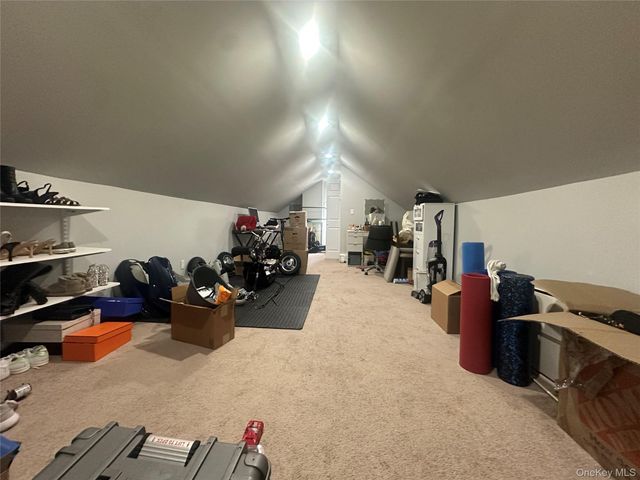 15 Barlow Avenue 2, Glen Cove, NY 11542