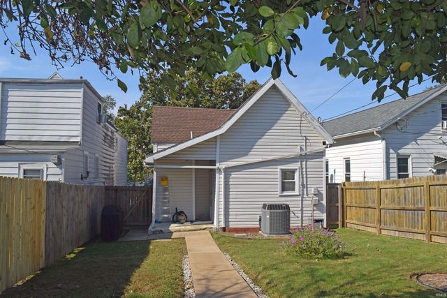 210 Leslie Avenue, Evansville, IN 47712