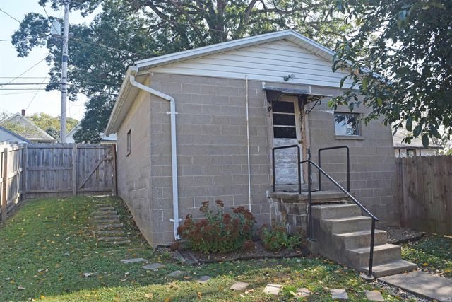 210 Leslie Avenue, Evansville, IN 47712