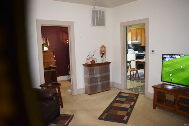 210 Leslie Avenue, Evansville, IN 47712