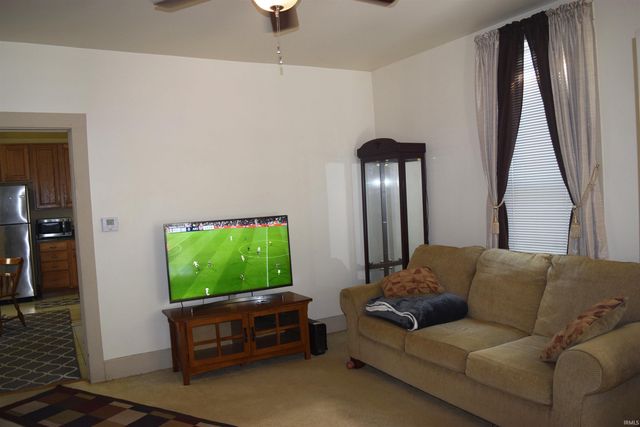 210 Leslie Avenue, Evansville, IN 47712