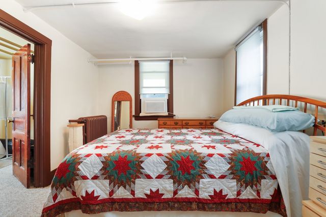13157 Greenwood Avenue, Blue Island, IL 60406