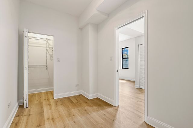 1449 N Ashland Avenue 2R, Chicago, IL 60622