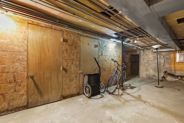 1449 N Ashland Avenue 2R, Chicago, IL 60622