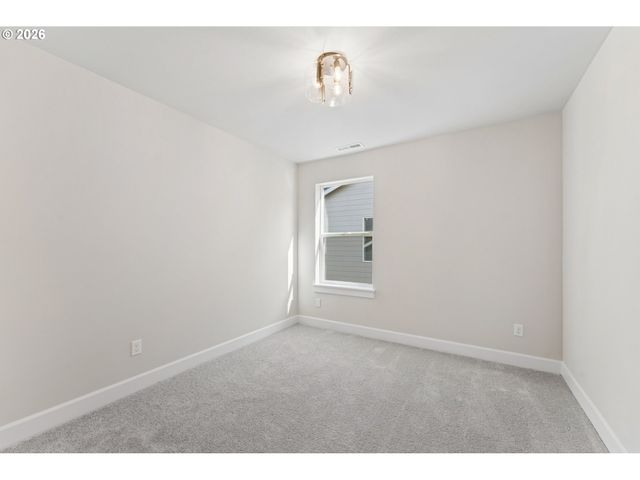 16450 Sw CAMBRIDGE Ln, Portland, OR 97224