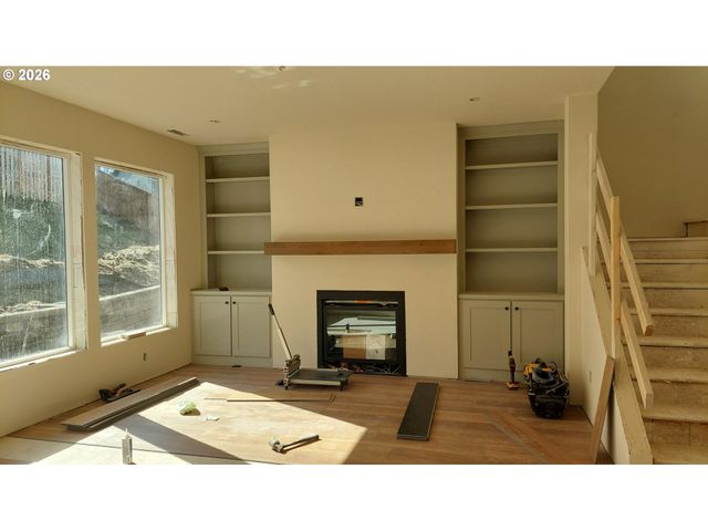 16450 Sw CAMBRIDGE Ln, Portland, OR 97224