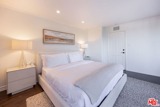 1398 Miller Drive, Los Angeles, CA 90069
