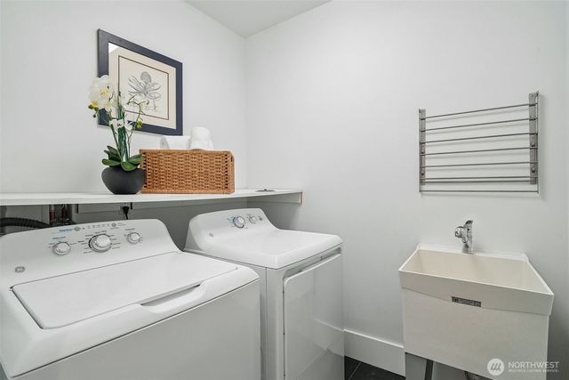 1522 211th Place NE, Sammamish, WA 98074