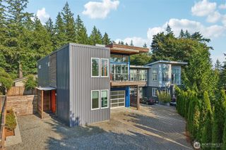 1522 211th Place NE, Sammamish, WA 98074