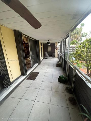 6755 Crooked Palm Ter, Miami Lakes, FL 33014