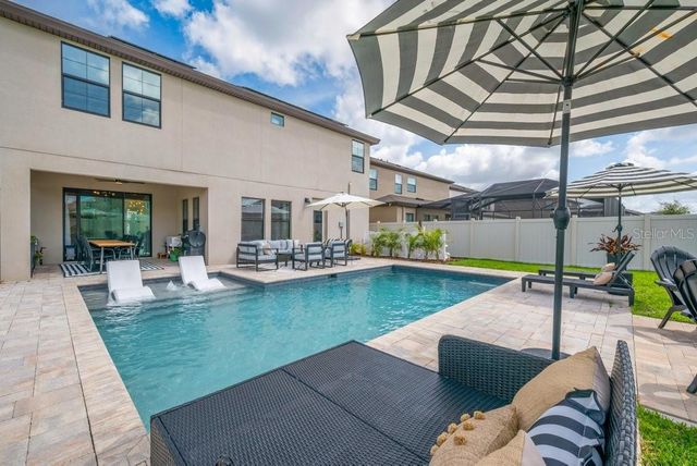 14613 RED CASTLE AVENUE, Lithia, FL 33547