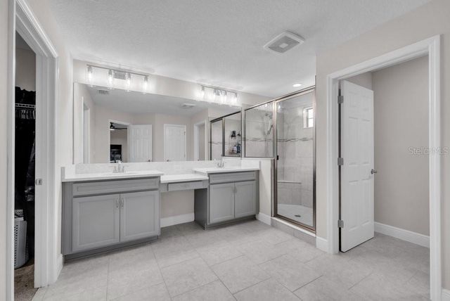 14613 RED CASTLE AVENUE, Lithia, FL 33547