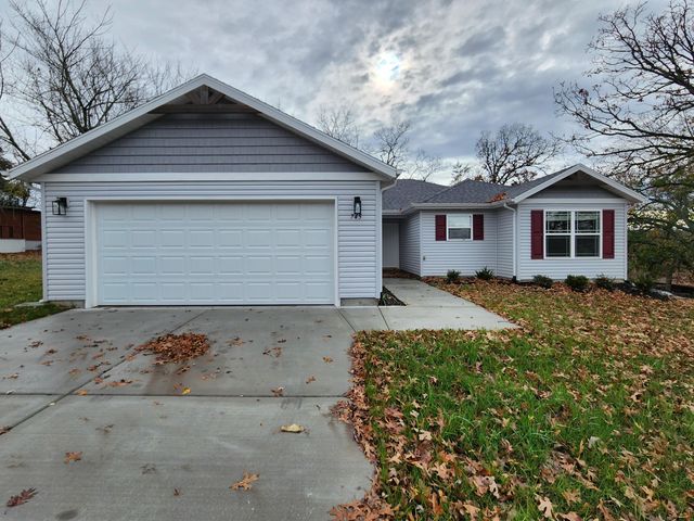 745 Aaron Way, Branson, MO 65616