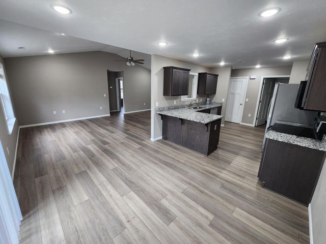 745 Aaron Way, Branson, MO 65616