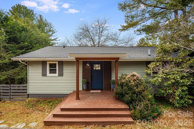 61 White Dogwood Lane, Lake Junaluska, NC 28745