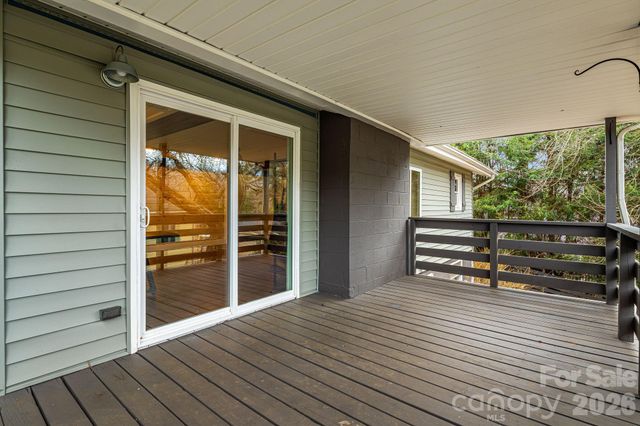 61 White Dogwood Lane, Lake Junaluska, NC 28745