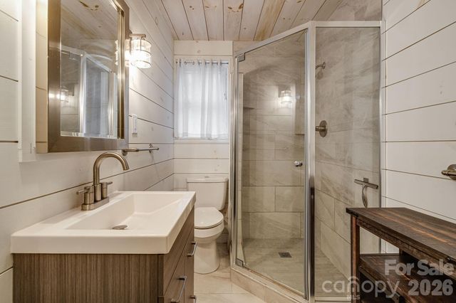 61 White Dogwood Lane, Lake Junaluska, NC 28745