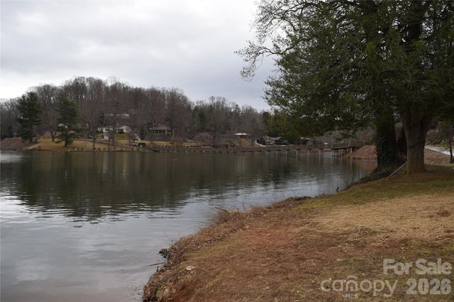 61 White Dogwood Lane, Lake Junaluska, NC 28745