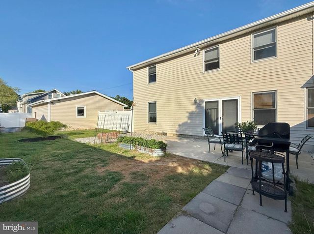 321 NEW JERSEY AVE, National Park, NJ 08063