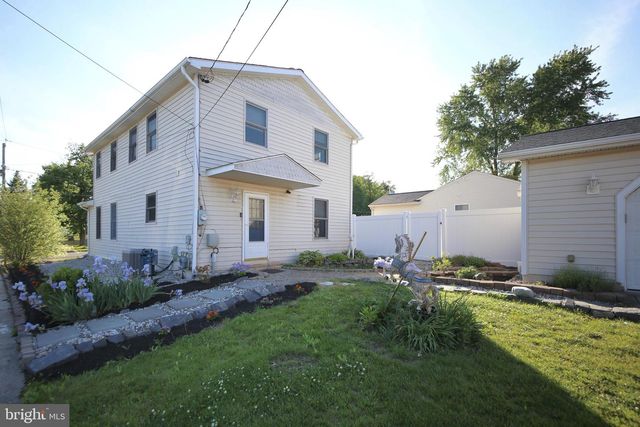 321 NEW JERSEY AVE, National Park, NJ 08063