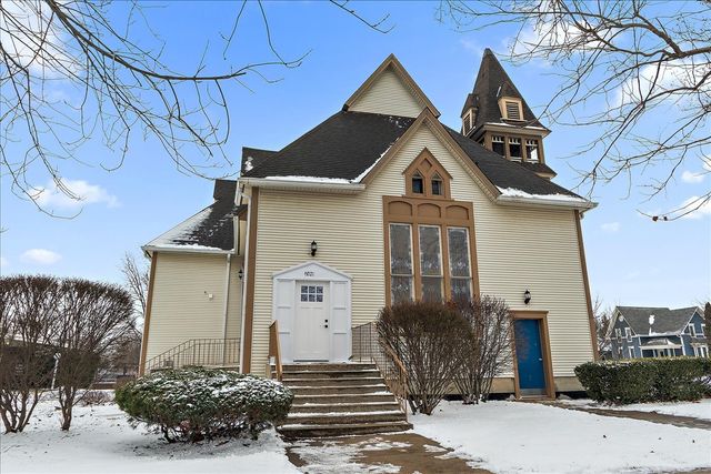 200 W Crawford Street, Peotone, IL 60468