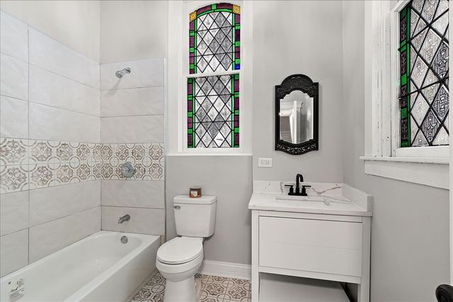 200 W Crawford Street, Peotone, IL 60468