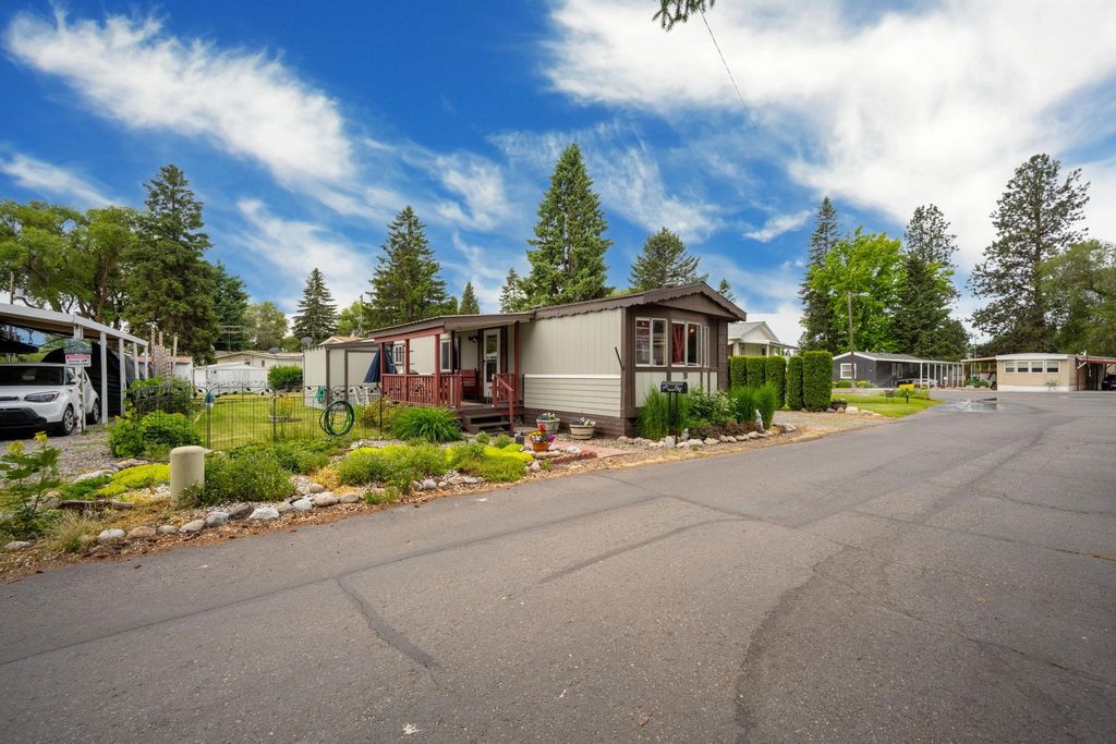 2601 N Barker Rd, Spokane Valley, WA 99027