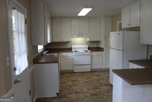 2084 Marbut Lane, Lithonia, GA 30058