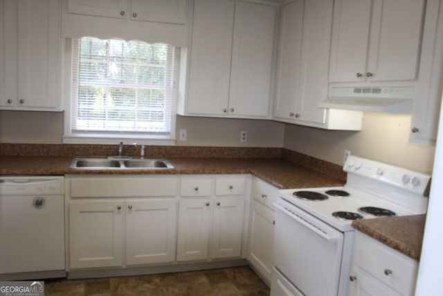 2084 Marbut Lane, Lithonia, GA 30058