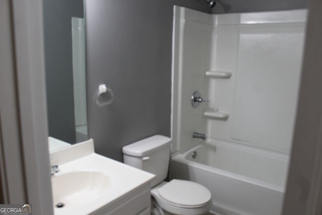 2084 Marbut Lane, Lithonia, GA 30058