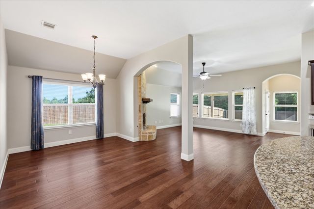 6108 Roaring Creek, Denton, TX 76226