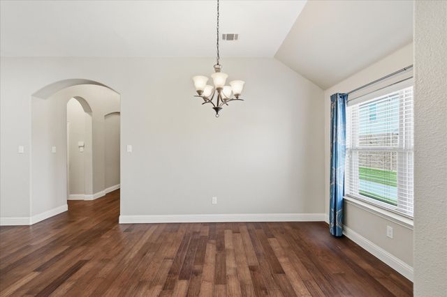 6108 Roaring Creek, Denton, TX 76226