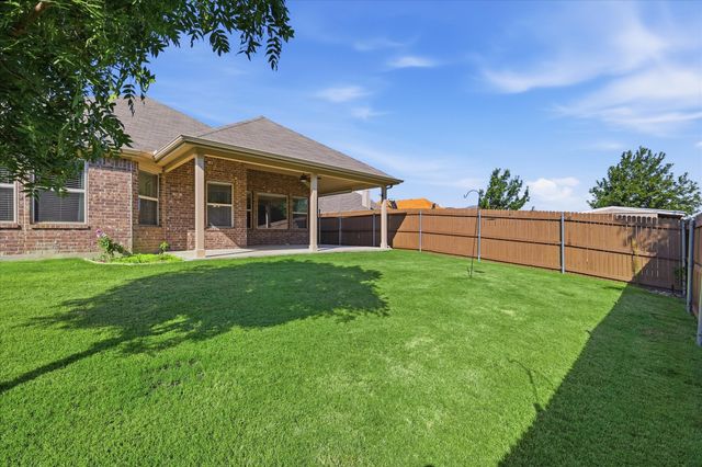 6108 Roaring Creek, Denton, TX 76226