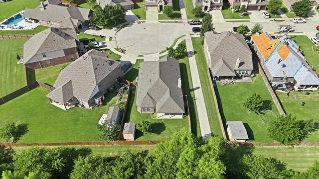 6108 Roaring Creek, Denton, TX 76226