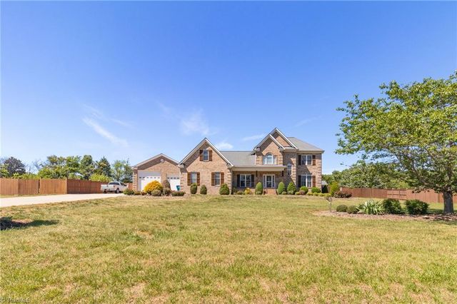 8204 Brotherstwo Road, Colfax, NC 27235