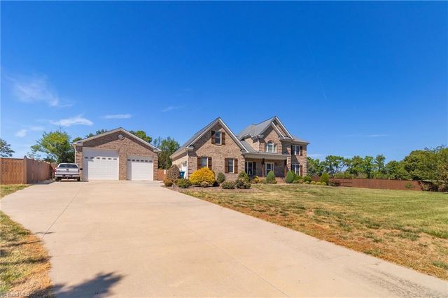 8204 Brotherstwo Road, Colfax, NC 27235