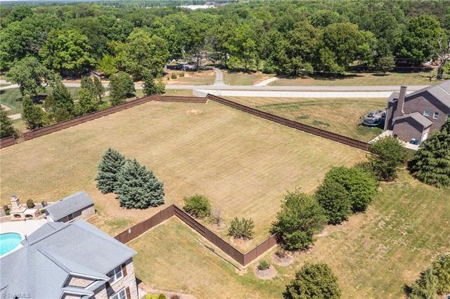 8204 Brotherstwo Road, Colfax, NC 27235