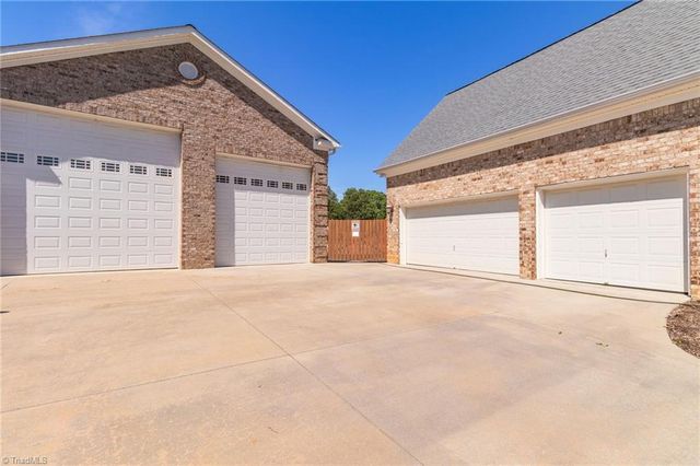 8204 Brotherstwo Road, Colfax, NC 27235
