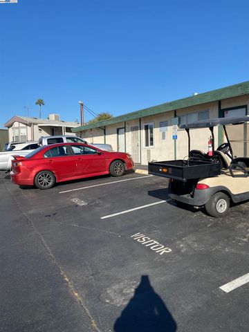 3913 Castro Valley Blvd. 39, Castro Valley, CA 94546