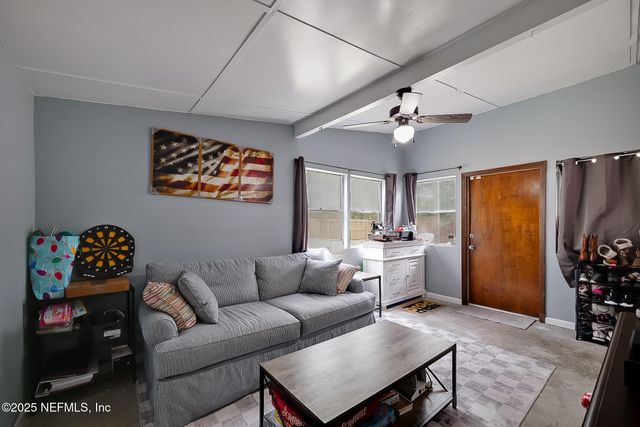 6829 TANGO Lane N, Jacksonville, FL 32210