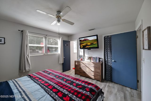 6829 TANGO Lane N, Jacksonville, FL 32210