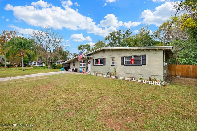 6829 TANGO Lane N, Jacksonville, FL 32210