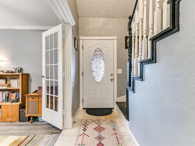 2501 N Weatherford Drive, Norman, OK 73071
