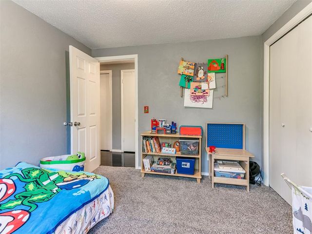 2501 N Weatherford Drive, Norman, OK 73071
