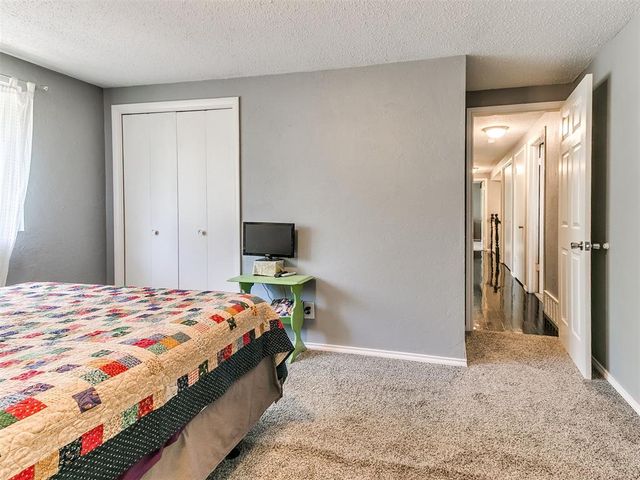 2501 N Weatherford Drive, Norman, OK 73071