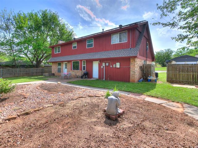 2501 N Weatherford Drive, Norman, OK 73071