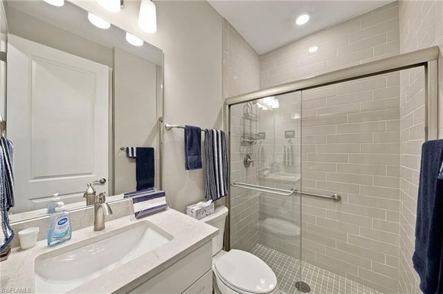 9724 Everglades DR, Naples, FL 34120