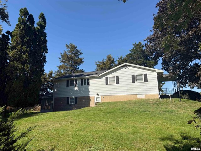 1007 SPRING BAY Road, East Peoria, IL 61611