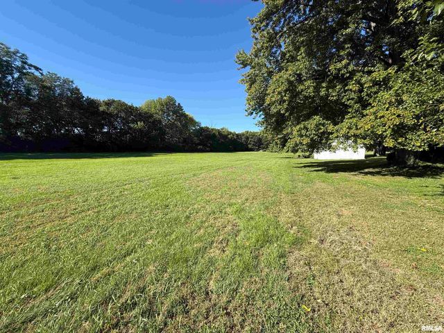 1007 SPRING BAY Road, East Peoria, IL 61611