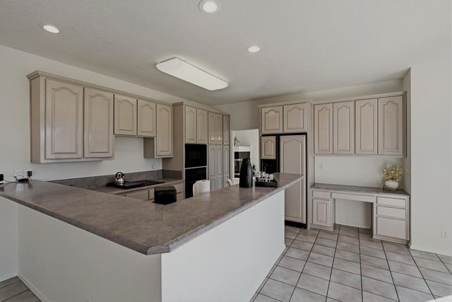 10250 Modesto Avenue NE, Albuquerque, NM 87122